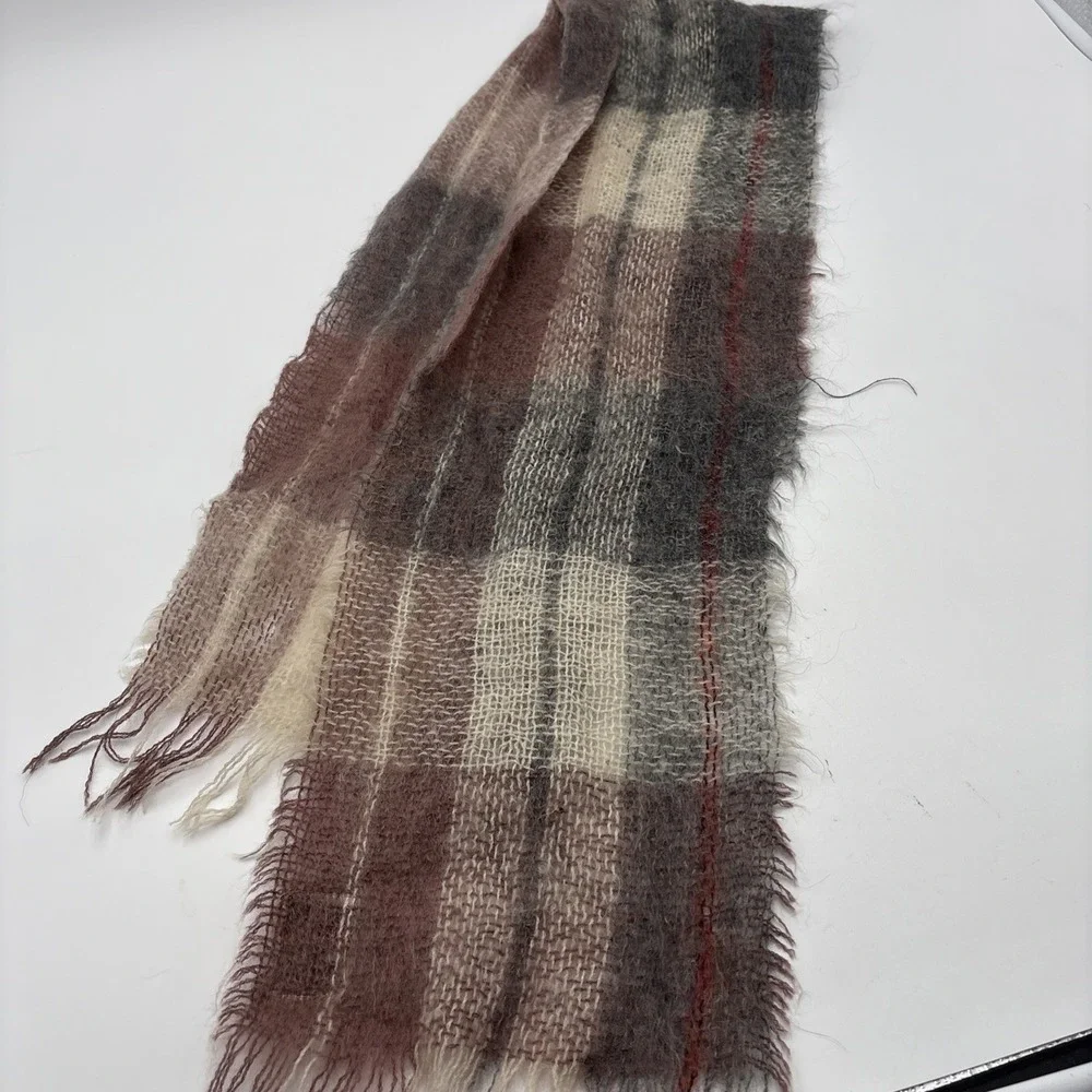 Avoca Hand weavers Scarf 70% Mohair 30% Wool Ireland Brown Dry Clean Only Preown